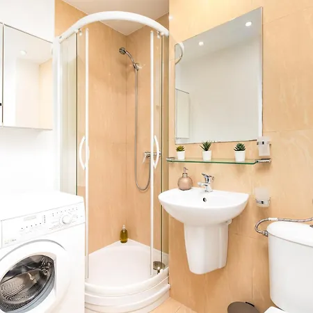 Wspolna By Your Freedom Warsaw