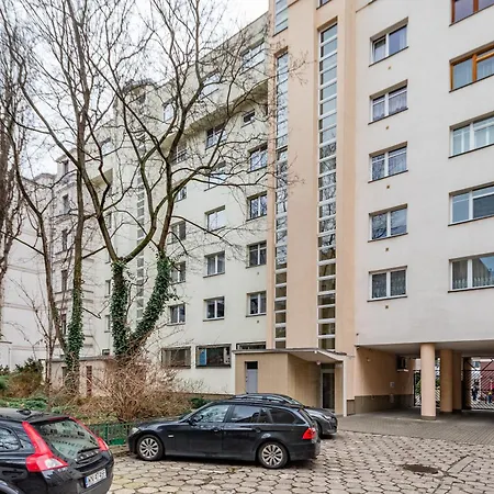 Wspólna By Your Freedom *