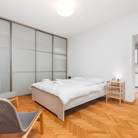 Apartman Wspolna By Your Freedom Varsó